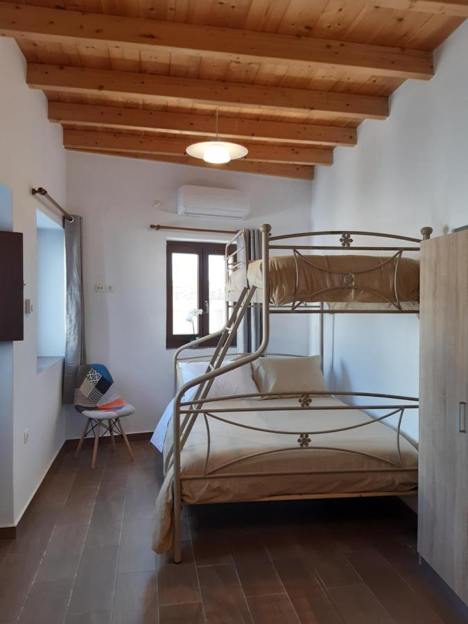 Old Village Apartments Katsoulianika Exterior photo